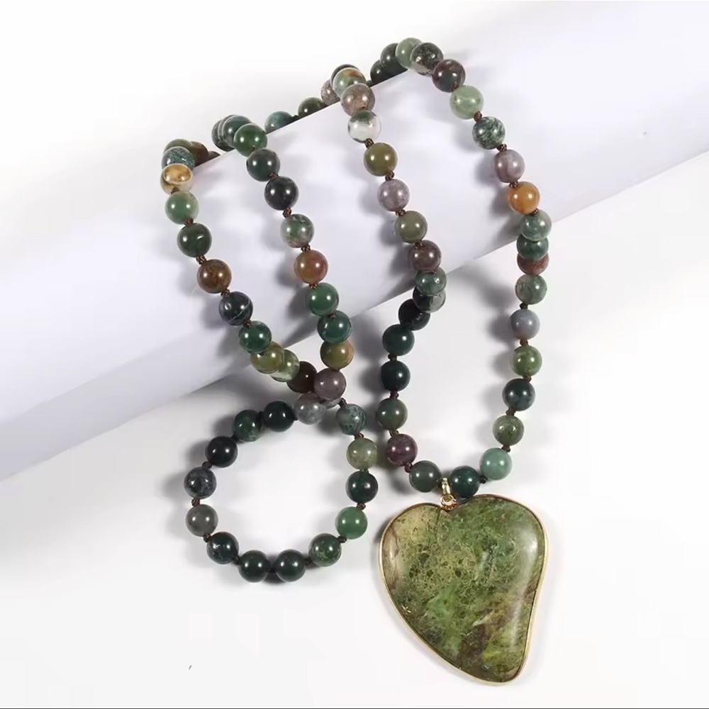 Multicolor Beaded Necklace with Heart Pendant - Picture 8 of 11